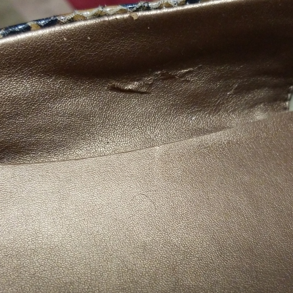 Shoe - Picture 4 of 5